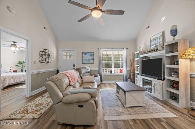 420 Crown Drive, Washington, NC 27889