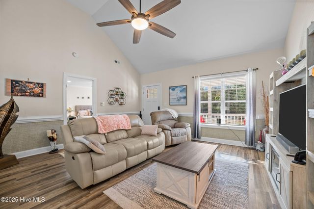 420 Crown Drive, Washington, NC 27889