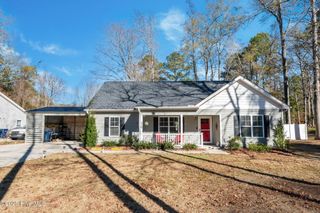 420 Crown Drive, Washington, NC 27889