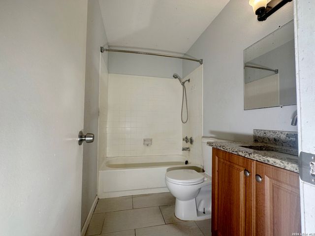 2611 Lakehaven, San Antonio, TX 78222