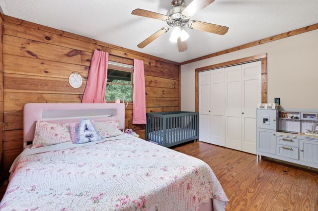 4628 County Home Rd, Paris, TN 38242