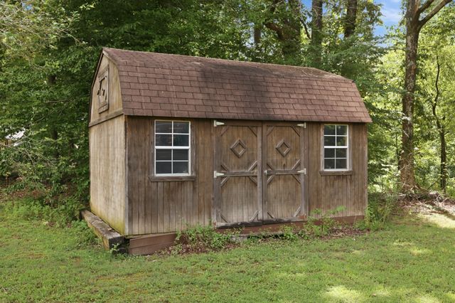 4628 County Home Rd, Paris, TN 38242