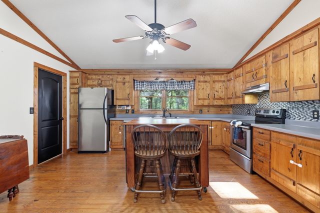 4628 County Home Rd, Paris, TN 38242
