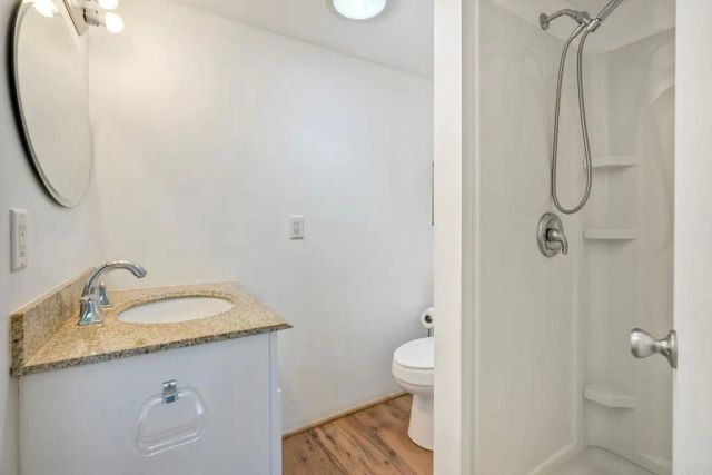 188 Flicker, Oceanside, CA 92057