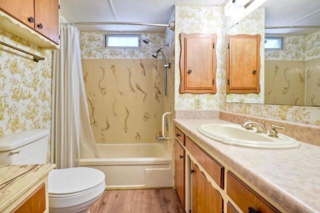 188 Flicker, Oceanside, CA 92057