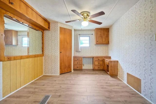 188 Flicker, Oceanside, CA 92057