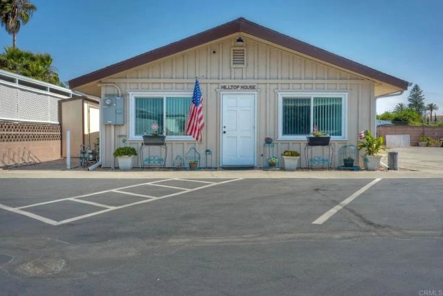 188 Flicker, Oceanside, CA 92057