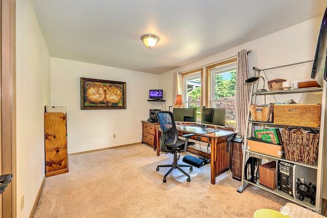 17317 SE 238 Street, Kent, WA 98042