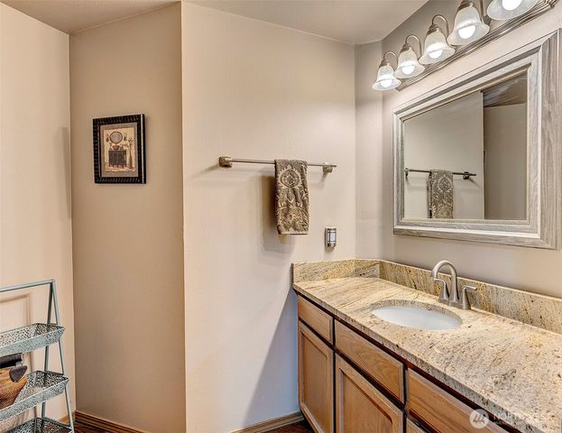 17317 SE 238 Street, Kent, WA 98042