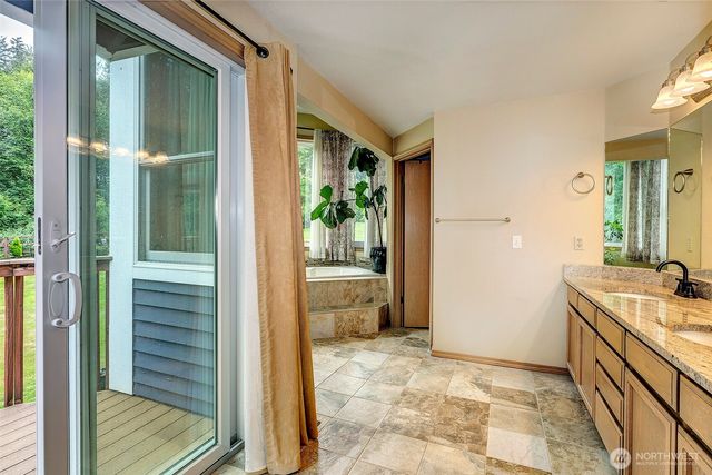 17317 SE 238 Street, Kent, WA 98042