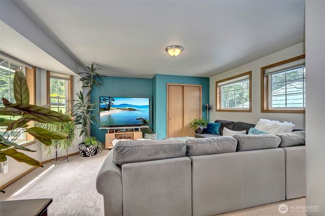 17317 SE 238 Street, Kent, WA 98042