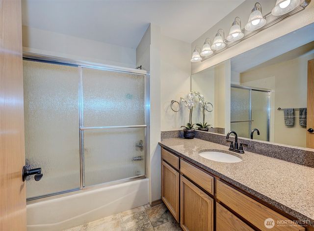 17317 SE 238 Street, Kent, WA 98042