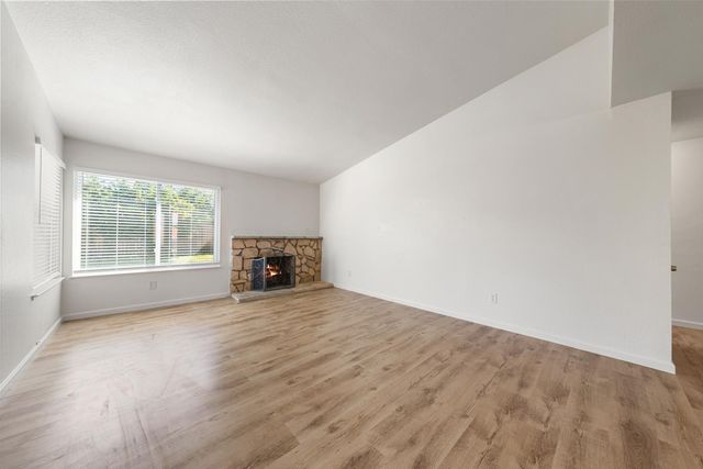 9464 Roseport Way, Sacramento, CA 95826