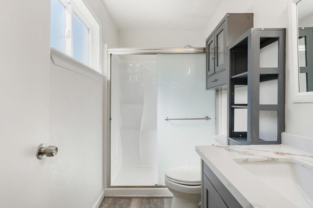 9464 Roseport Way, Sacramento, CA 95826