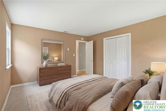 2065 Pleasant Drive, Lower Saucon Twp, PA 18015