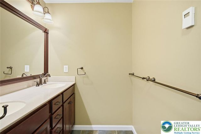2065 Pleasant Drive, Lower Saucon Twp, PA 18015