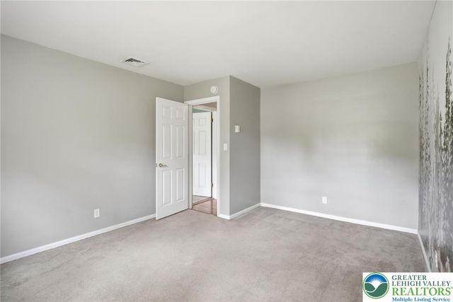 2065 Pleasant Drive, Lower Saucon Twp, PA 18015