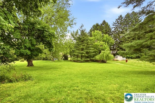 2065 Pleasant Drive, Lower Saucon Twp, PA 18015