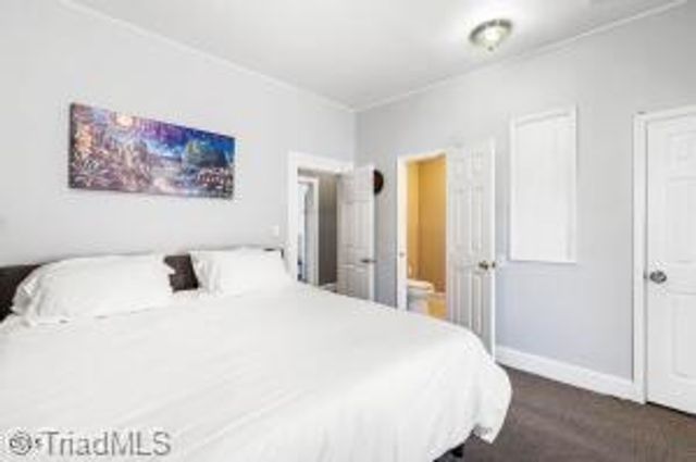 407 Oak Street, Graham, NC 27253