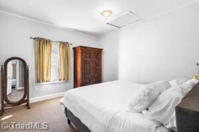 407 Oak Street, Graham, NC 27253