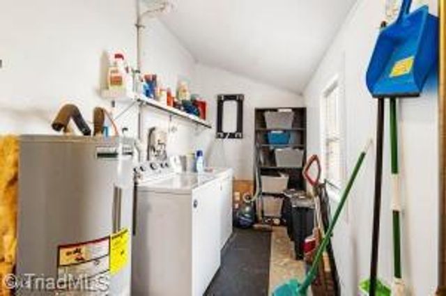 407 Oak Street, Graham, NC 27253