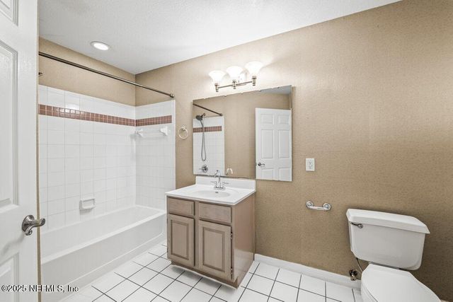 10150 BELLE RIVE Boulevard 303, Jacksonville, FL 32256