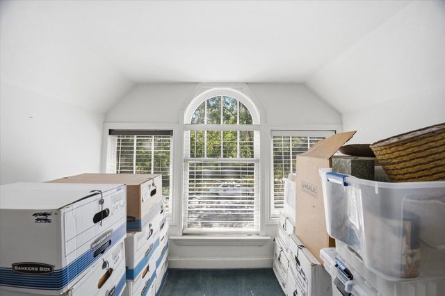 717 E 1st Street 1, Humble, TX 77338