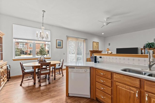 1513 DICKENSON COURT, Neenah, WI 54956