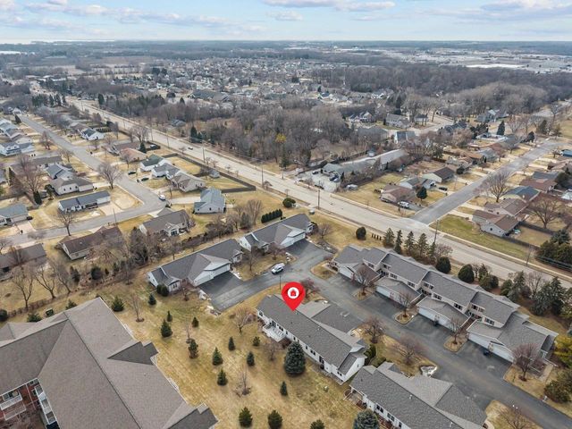 1513 DICKENSON COURT, Neenah, WI 54956