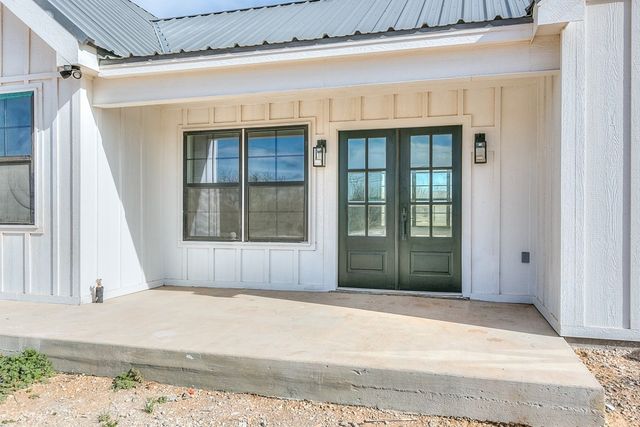 1300 6th Street, Sterling City, TX 76951