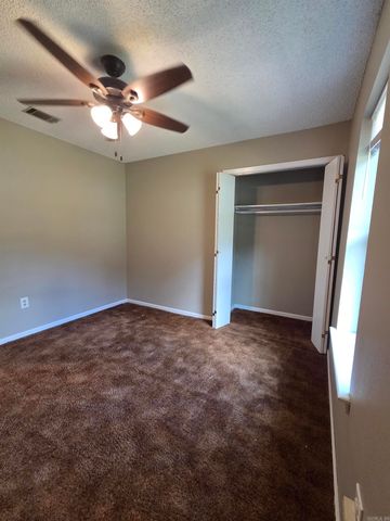 2006 Northshore Drive, Benton, AR 72015