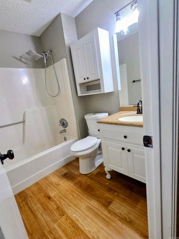 2006 Northshore Drive, Benton, AR 72015