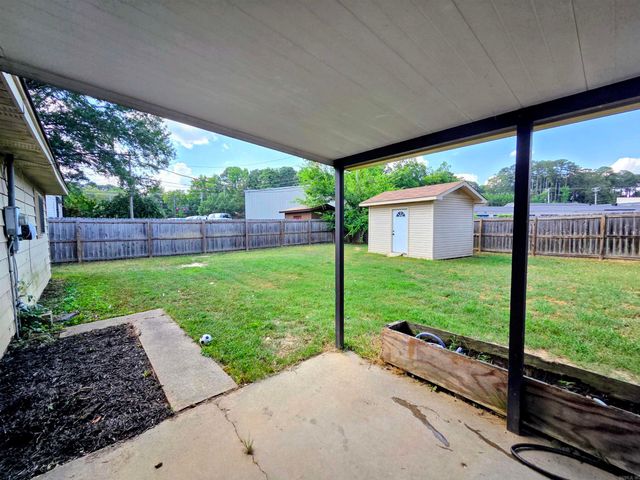 2006 Northshore Drive, Benton, AR 72015