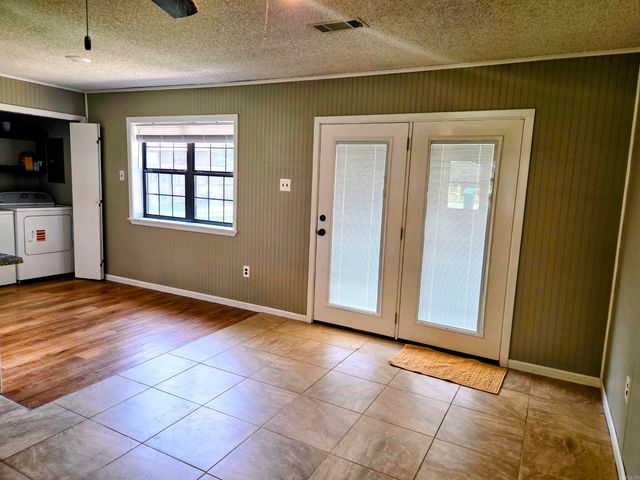 2006 Northshore Drive, Benton, AR 72015