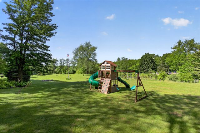 7870 Sears Road, Horton, MI 49246