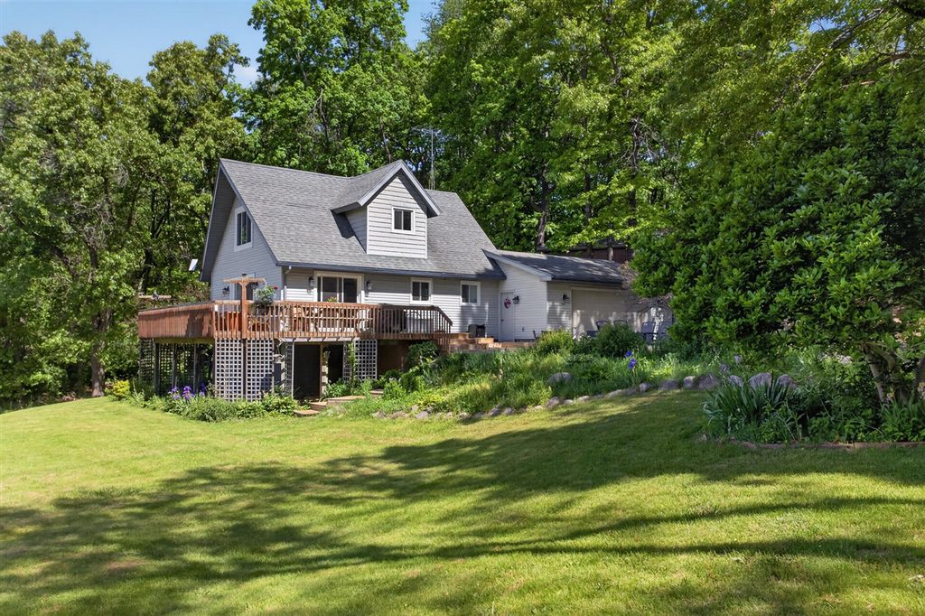 7870 Sears Road, Horton, MI 49246