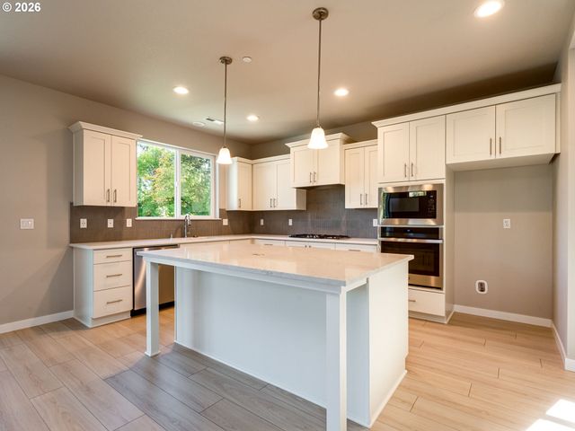 1332 N KALANI Loop, Ridgefield, WA 98642