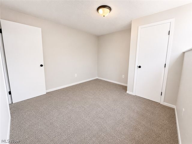 105 Walnut Ridge Drive, Little Hocking, OH 45742