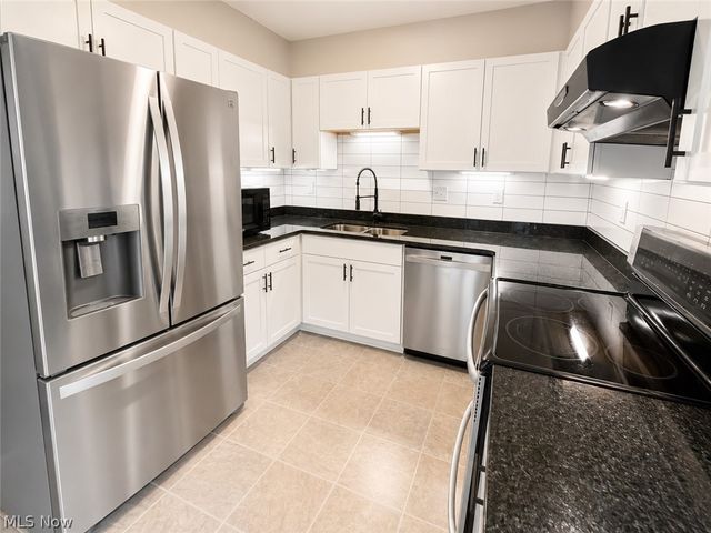 105 Walnut Ridge Drive, Little Hocking, OH 45742