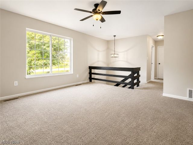 105 Walnut Ridge Drive, Little Hocking, OH 45742