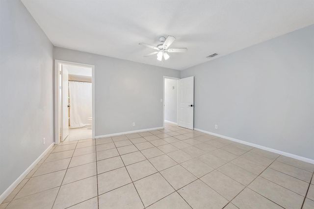9050 E Highland Pines Boulevard, Palm Beach Gardens, FL 33418