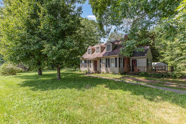 3891 Wilkesboro Highway, Statesville, NC 28625