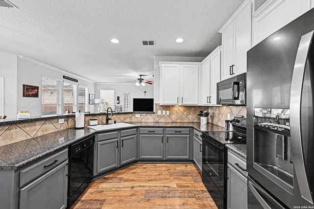 5409 CARAWAY BND, San Antonio, TX 78238