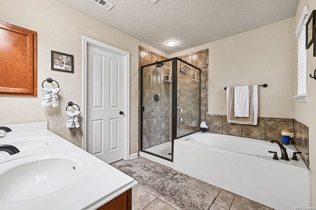 5409 CARAWAY BND, San Antonio, TX 78238