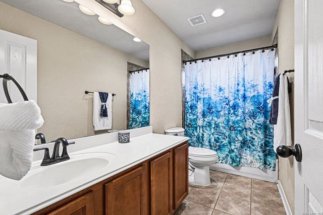 5409 CARAWAY BND, San Antonio, TX 78238