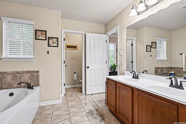 5409 CARAWAY BND, San Antonio, TX 78238