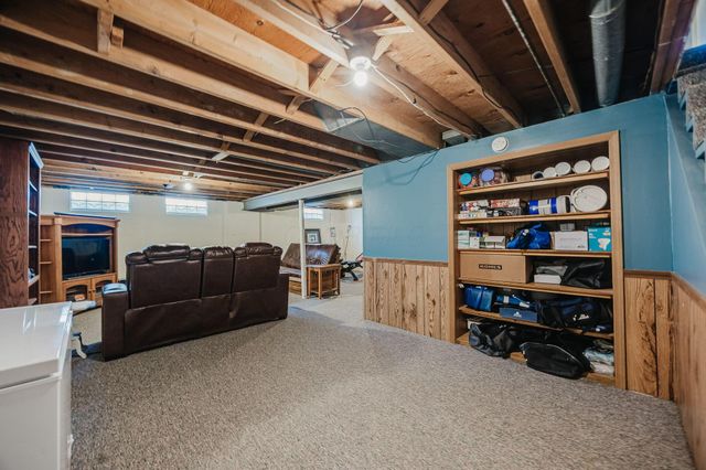 438 Electric Avenue, Westerville, OH 43081