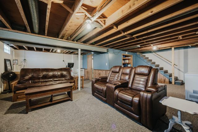 438 Electric Avenue, Westerville, OH 43081