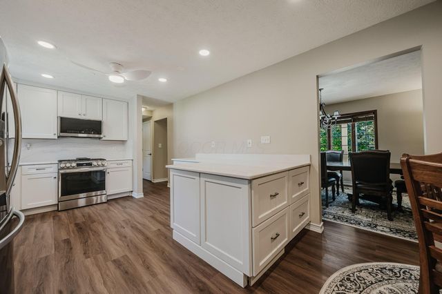 438 Electric Avenue, Westerville, OH 43081