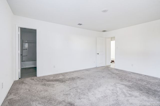 5918 San Geronimo, Seguin, TX 78155